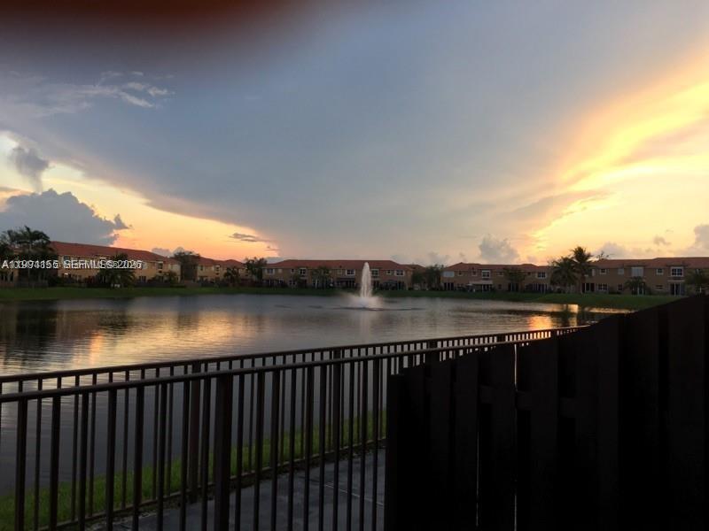 EGRET LAKES ESTATES SEC 2 - Residential Lease