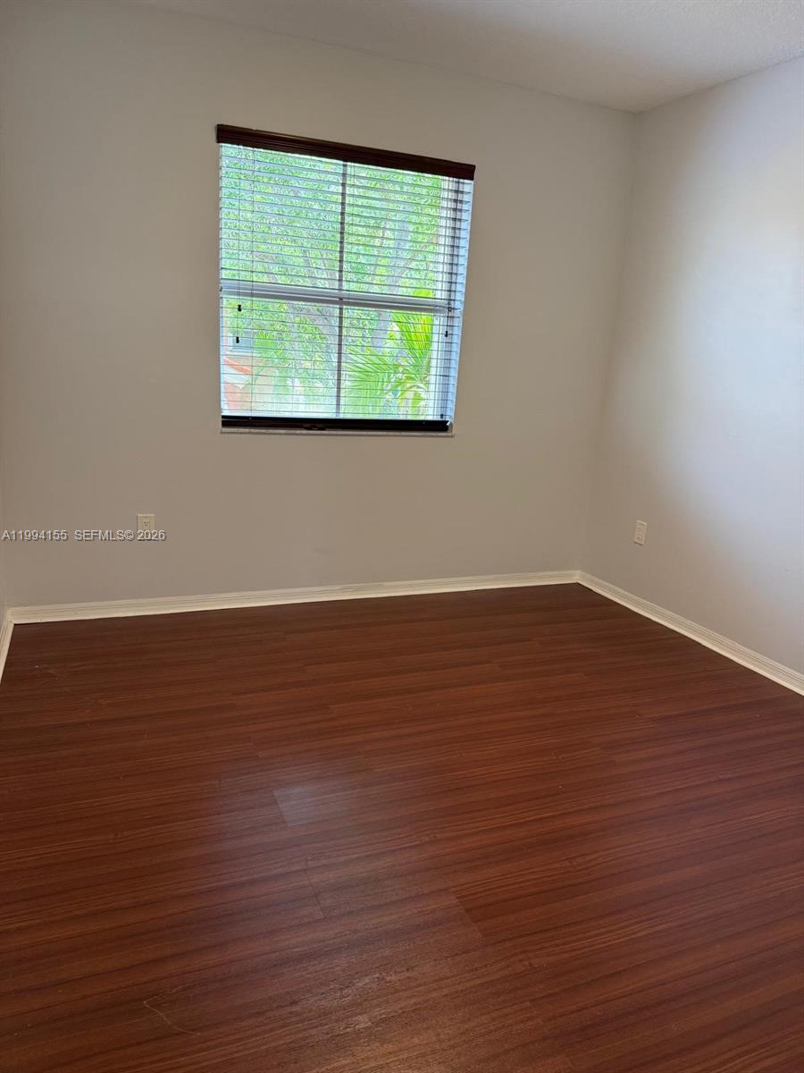 EGRET LAKES ESTATES SEC 2 - Residential Lease