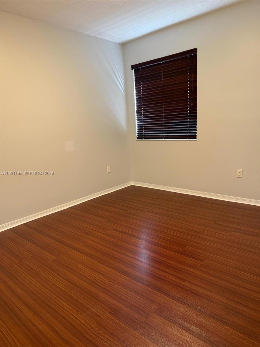 EGRET LAKES ESTATES SEC 2 - Residential Lease