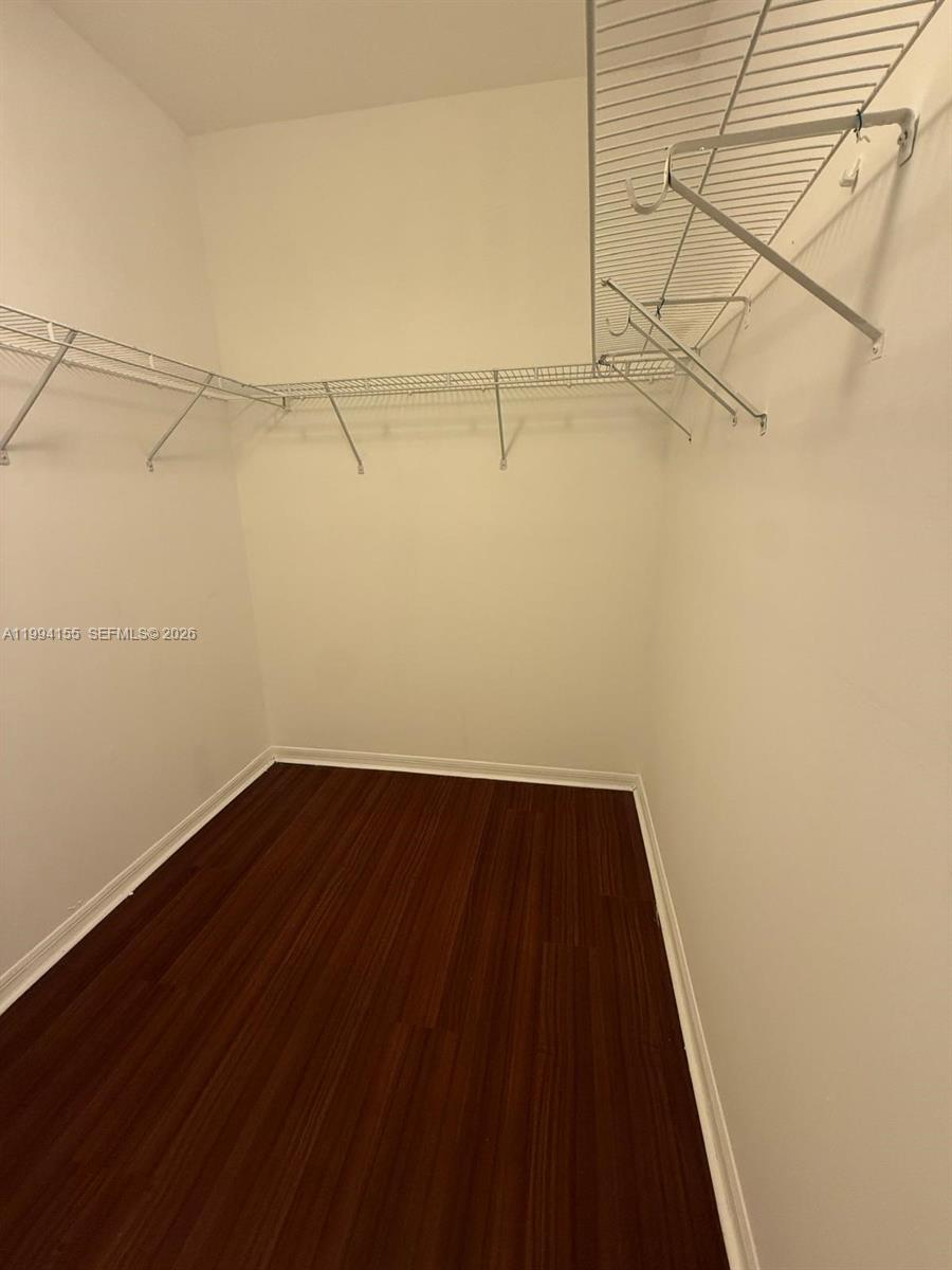 EGRET LAKES ESTATES SEC 2 - Residential Lease