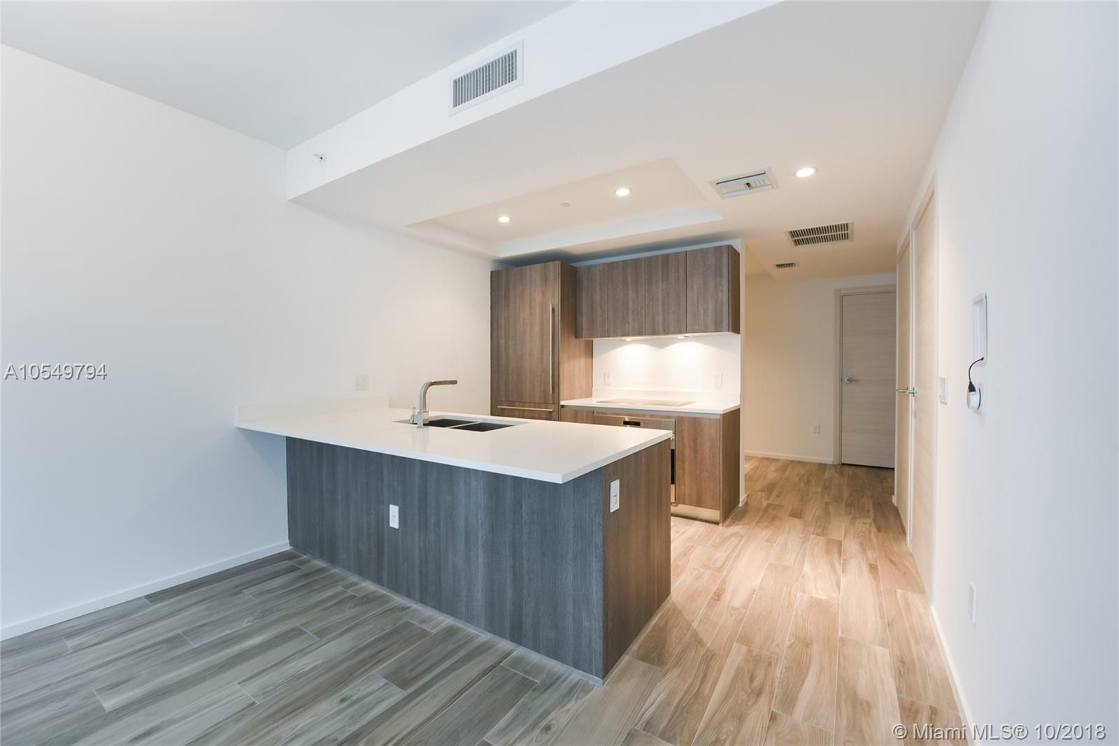 801 SMA RESIDENCES CONDO - Residential Lease