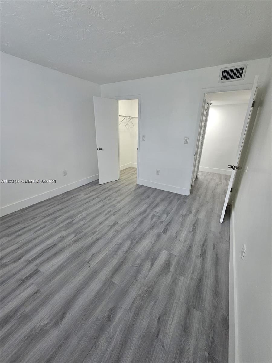 BLEAU GROTTO CONDO - Residential