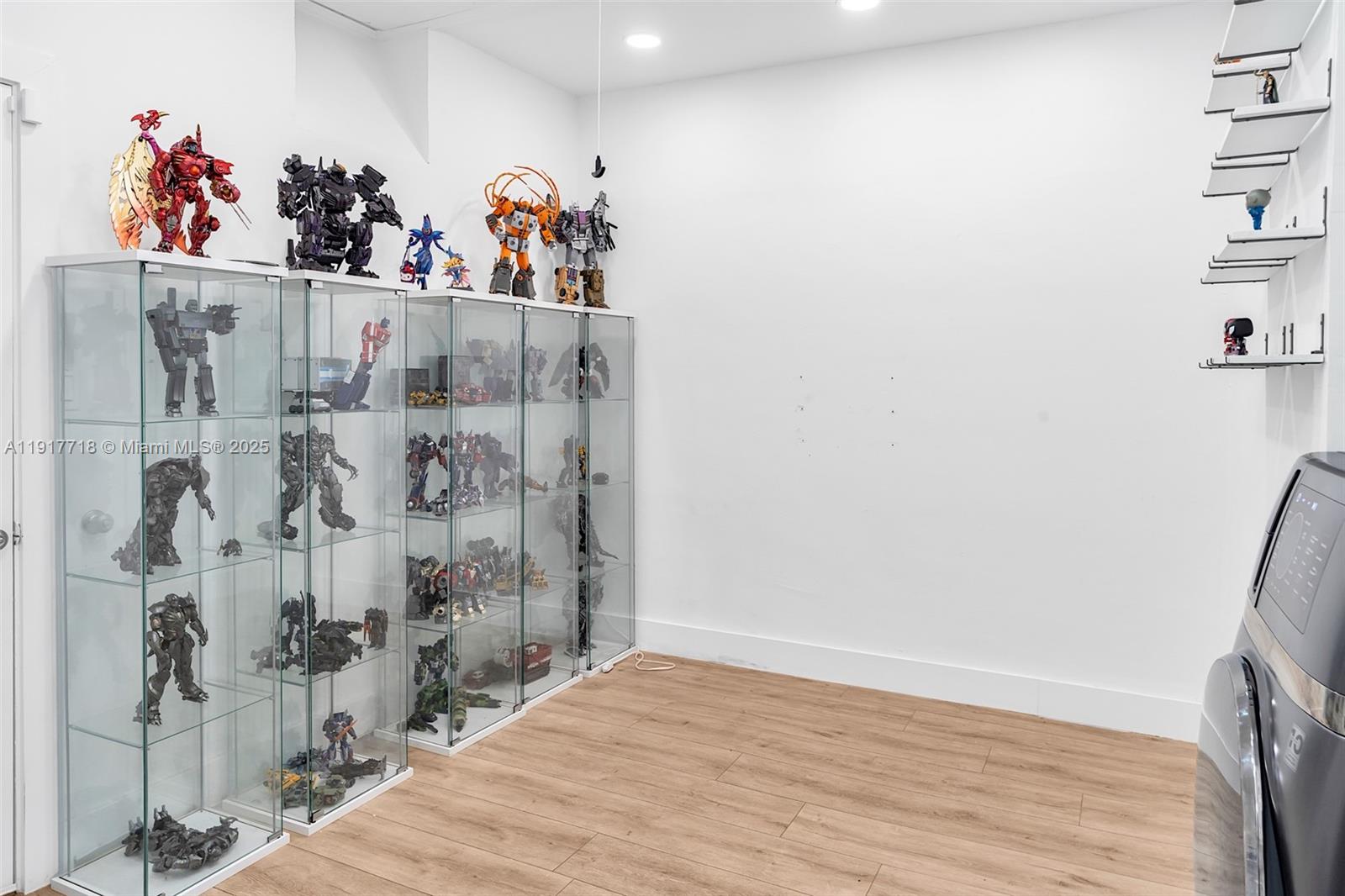 HAMMOCKS SEC 2 - Residential