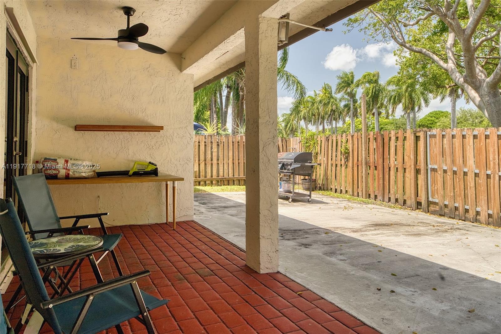 HAMMOCKS SEC 2 - Residential