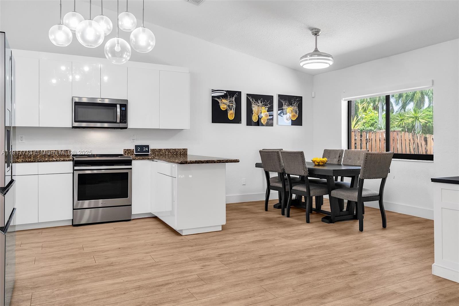 HAMMOCKS SEC 2 - Residential