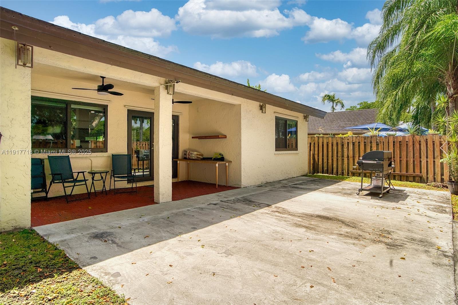 HAMMOCKS SEC 2 - Residential