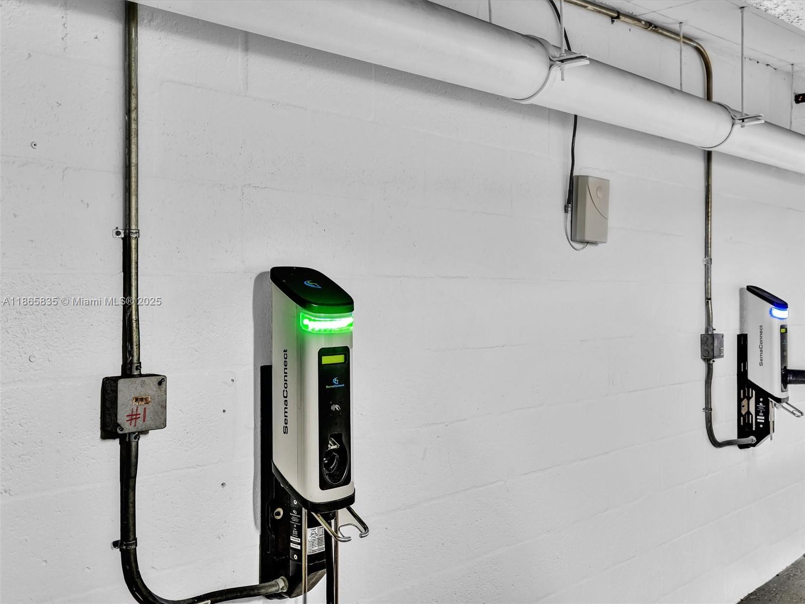 ATLANTIC I AT THE POINT - Residential