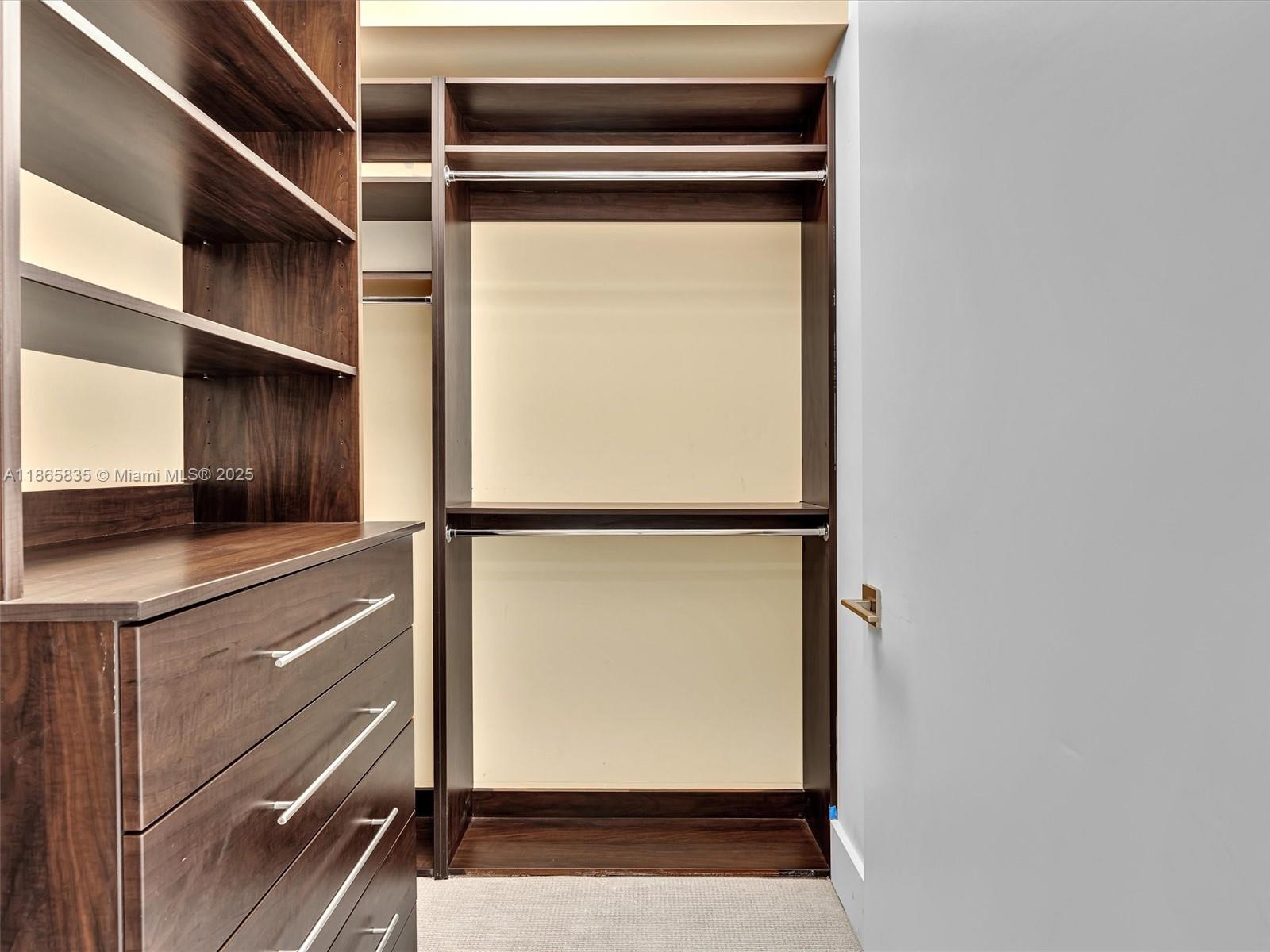 ATLANTIC I AT THE POINT - Residential