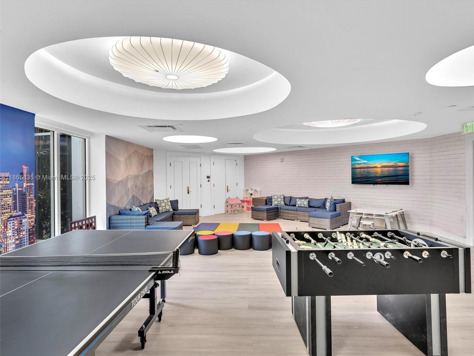 ATLANTIC I AT THE POINT - Residential