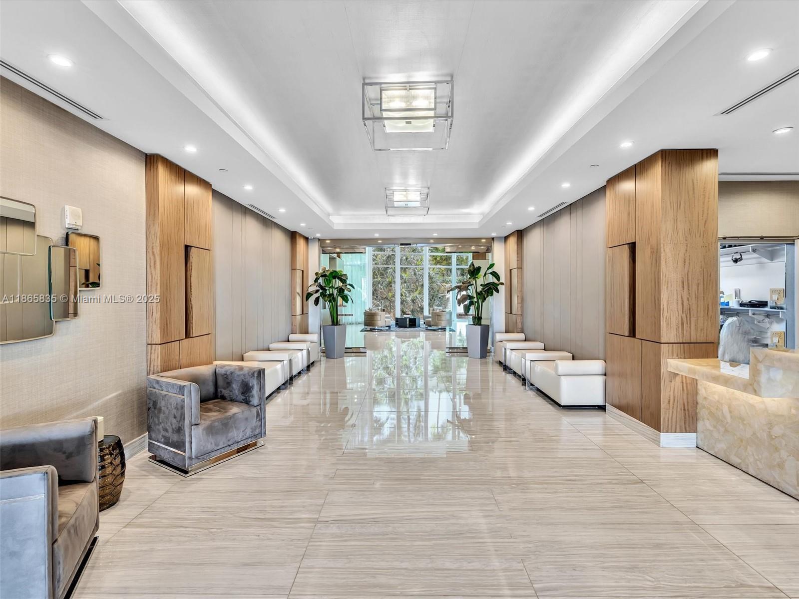 ATLANTIC I AT THE POINT - Residential