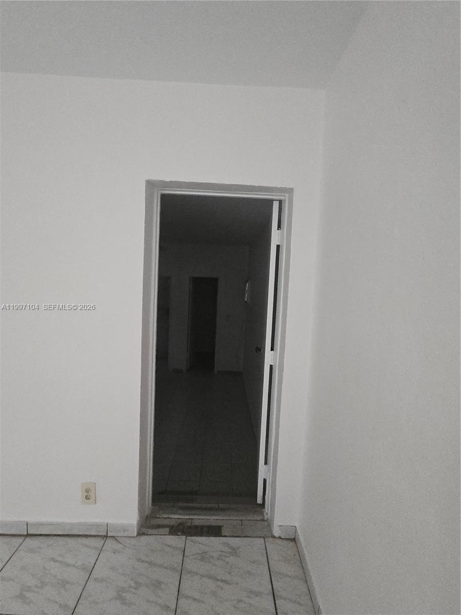 MIRACLE MANOR 3RD ADDN - Residential