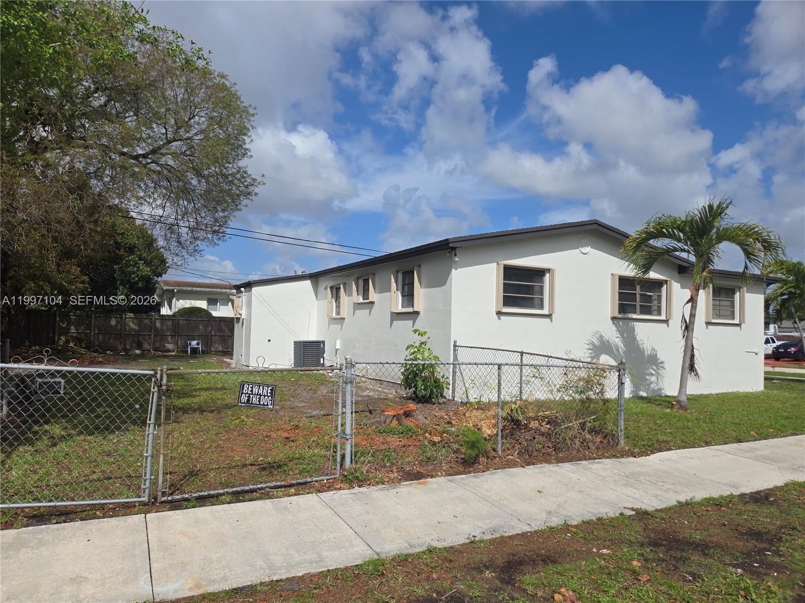 View photos, virtual tours, details... 7840 SW 23rd St