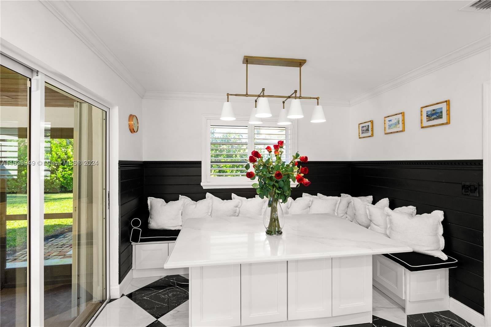 CORAL REEF ESTATES - Residential