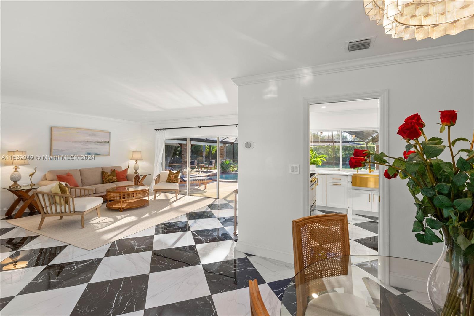 CORAL REEF ESTATES - Residential