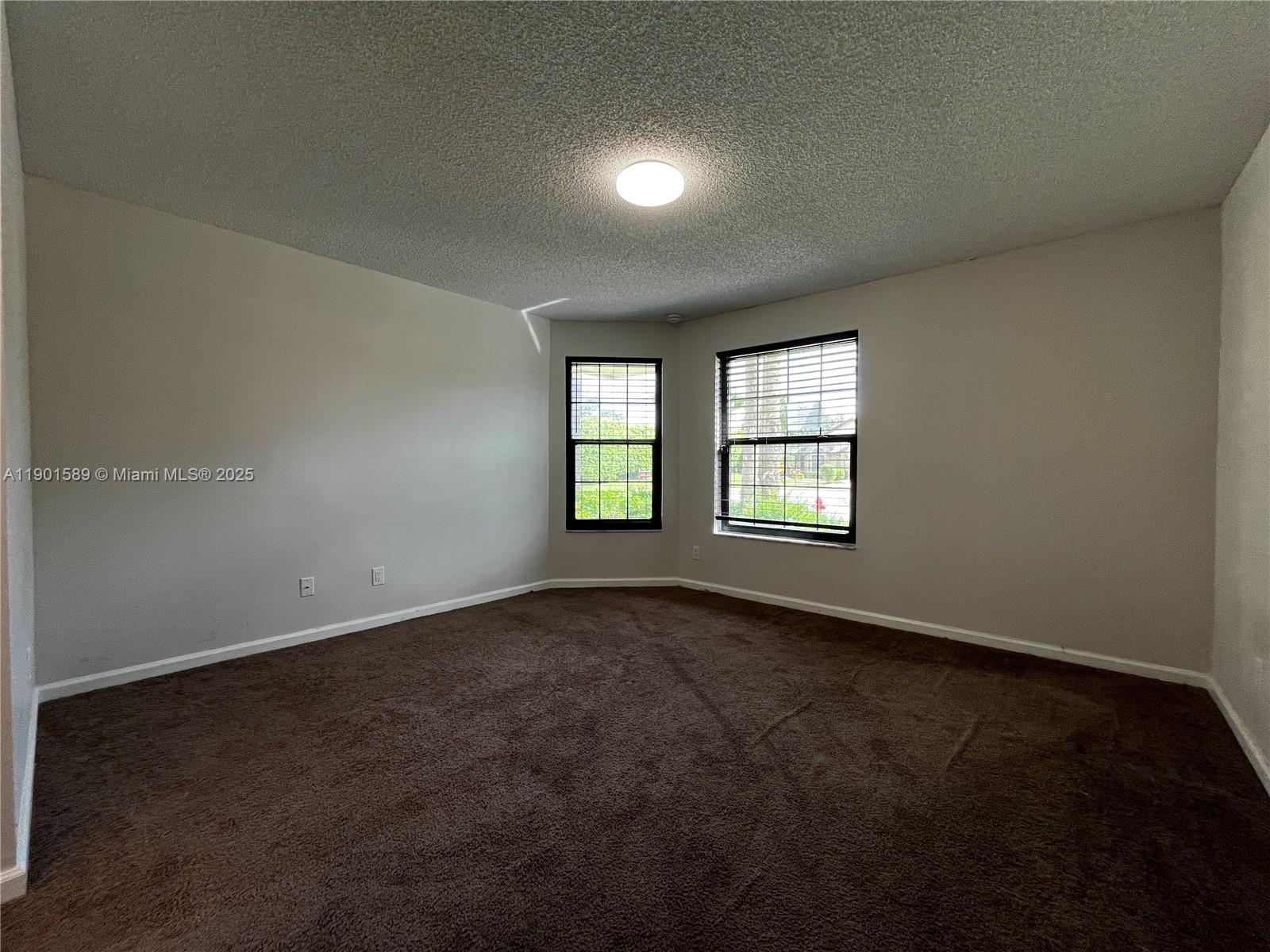 ABERDEEN 3 - Residential