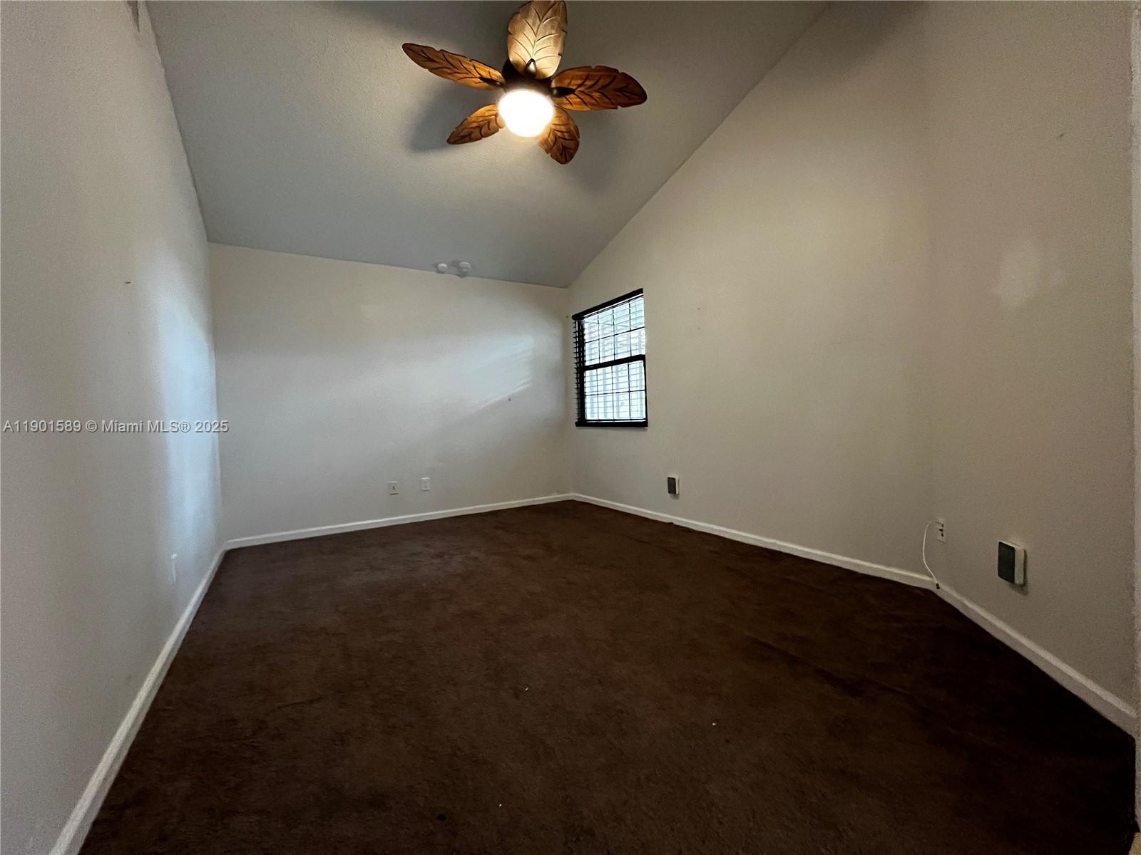 ABERDEEN 3 - Residential