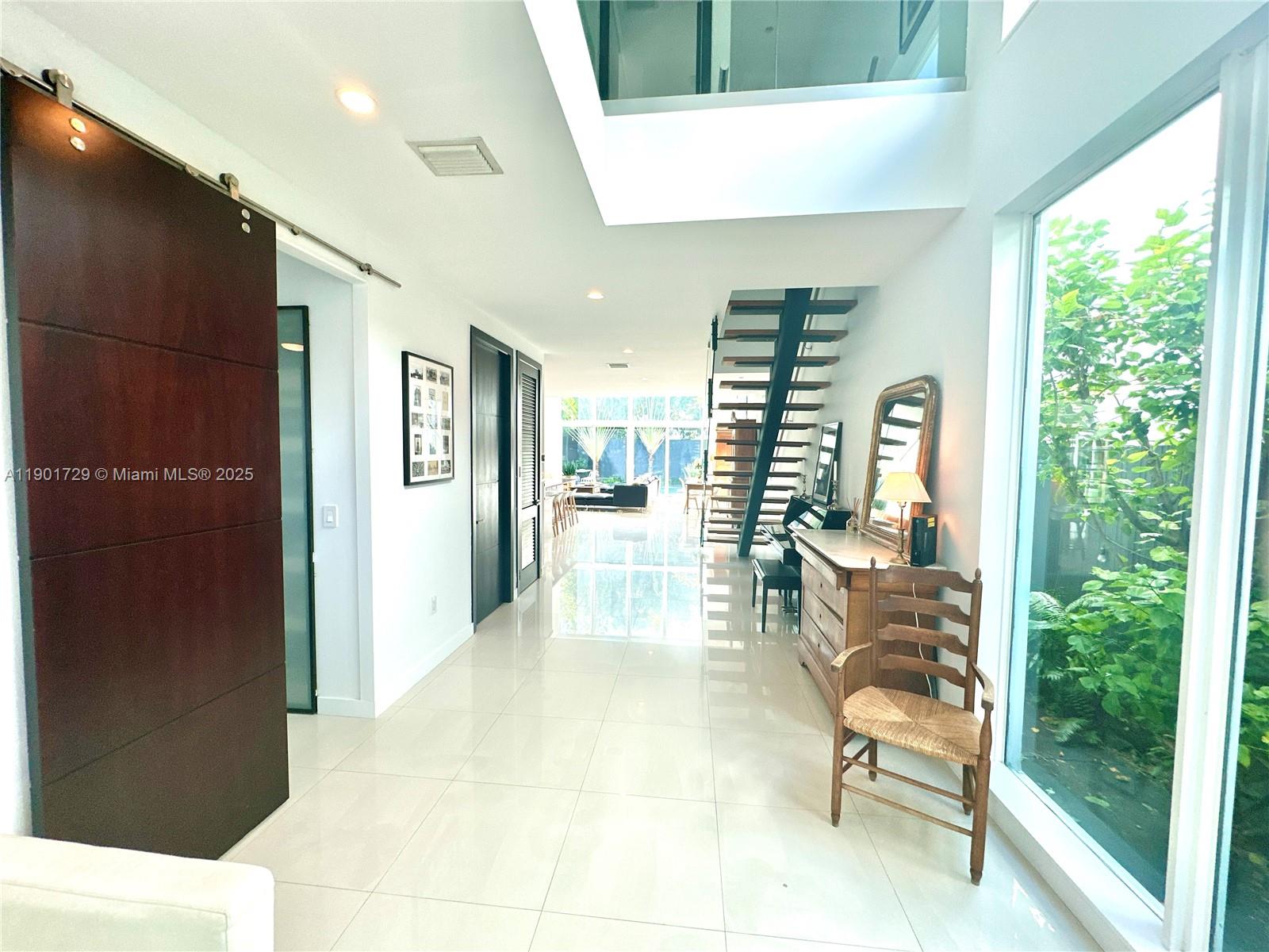 1668 SW 29th Ave 1668