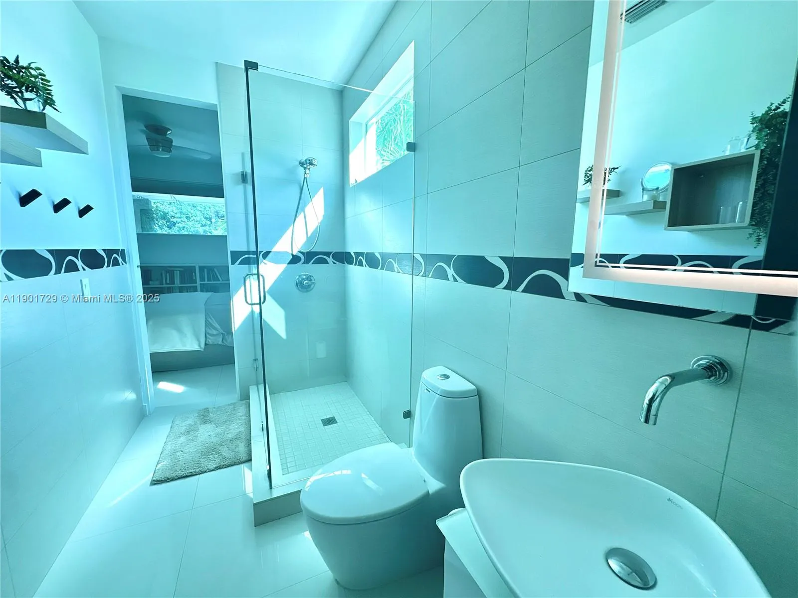 Miami, Florida 33145, United States, 4 Bedrooms Bedrooms, ,3 BathroomsBathrooms,Residential,Active,233098