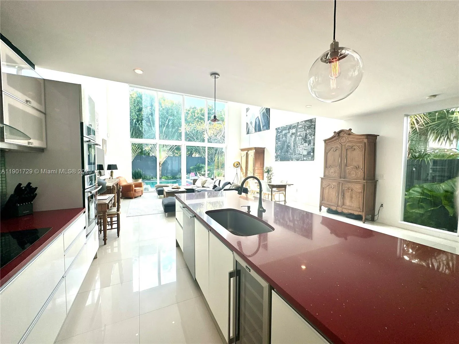 Miami, Florida 33145, United States, 4 Bedrooms Bedrooms, ,3 BathroomsBathrooms,Residential,Active,233098