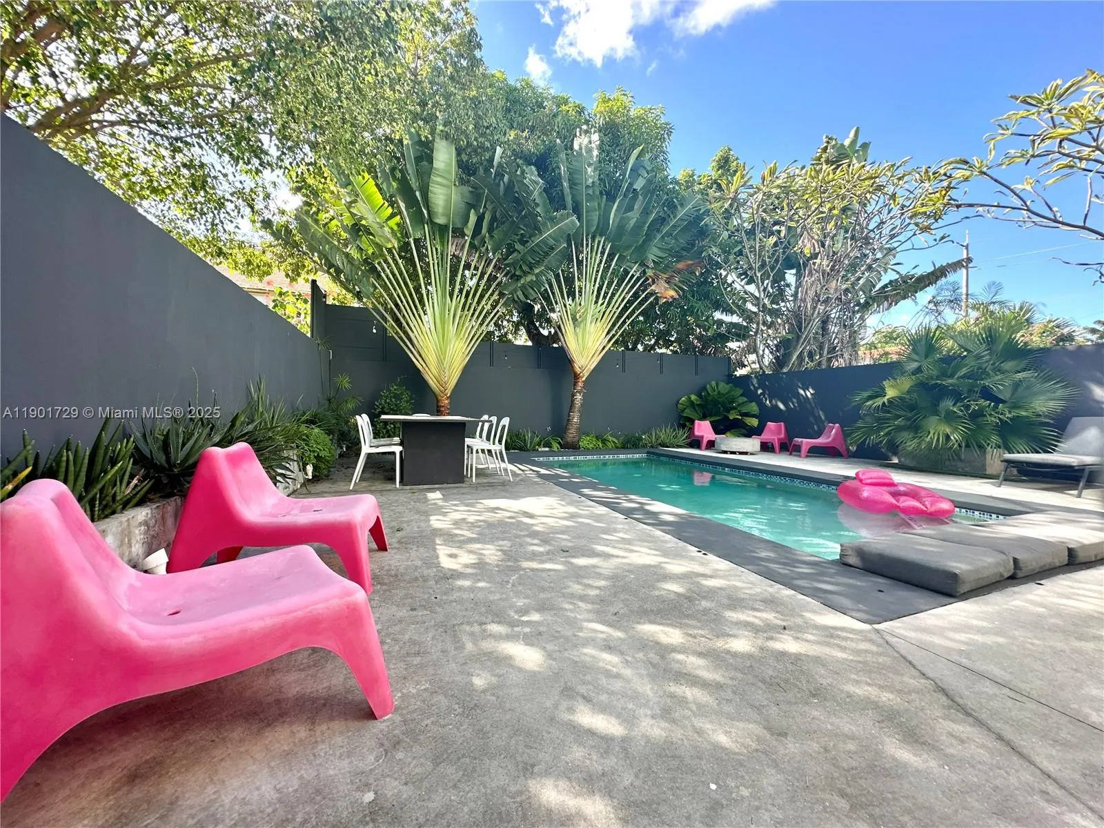 Miami, Florida 33145, United States, 4 Bedrooms Bedrooms, ,3 BathroomsBathrooms,Residential,Active,233098