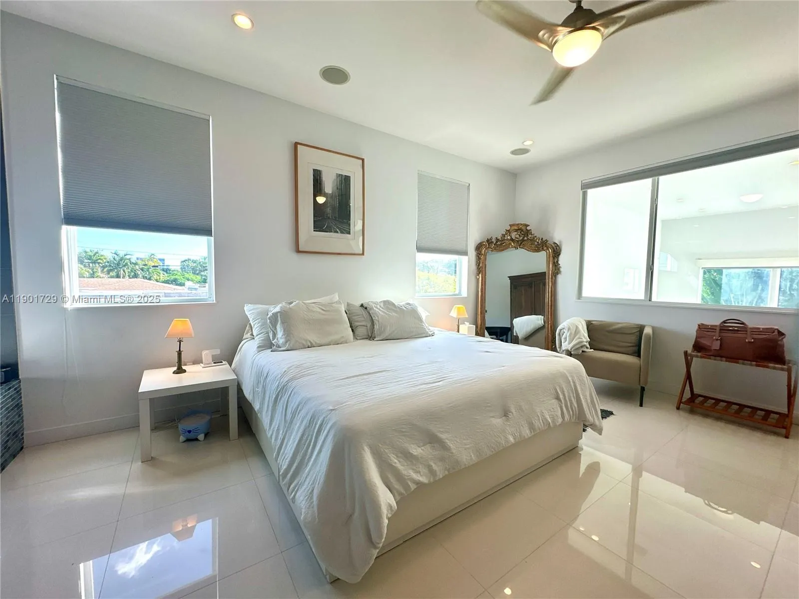 Miami, Florida 33145, United States, 4 Bedrooms Bedrooms, ,3 BathroomsBathrooms,Residential,Active,233098