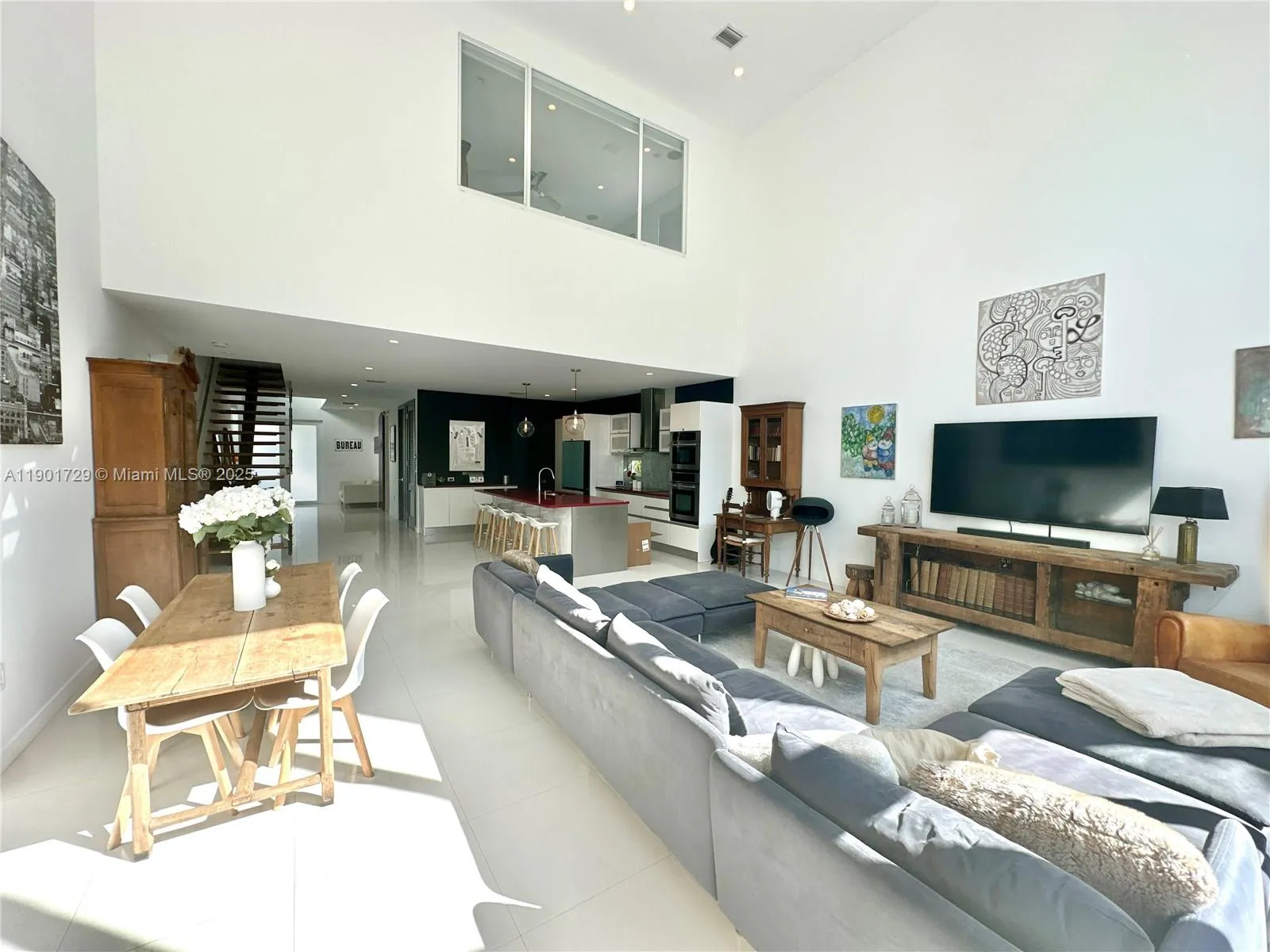 Miami, Florida 33145, United States, 4 Bedrooms Bedrooms, ,3 BathroomsBathrooms,Residential,Active,233098