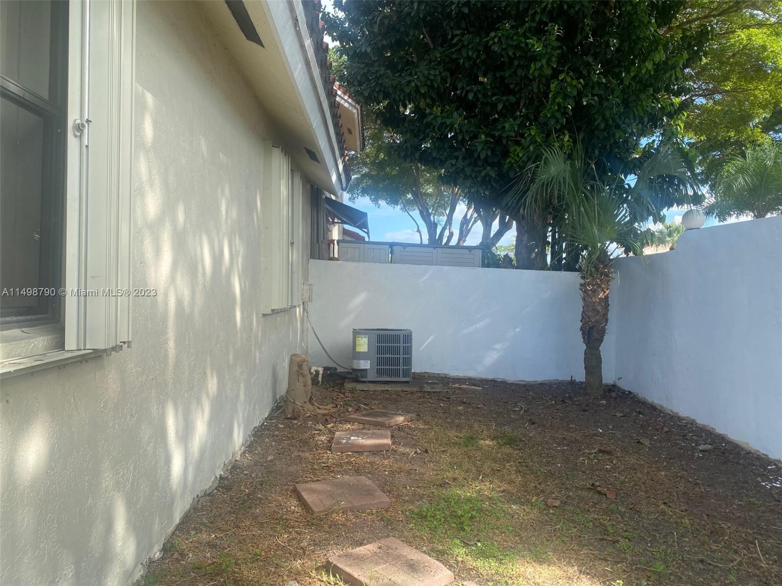 SAN REMO - Residential Lease