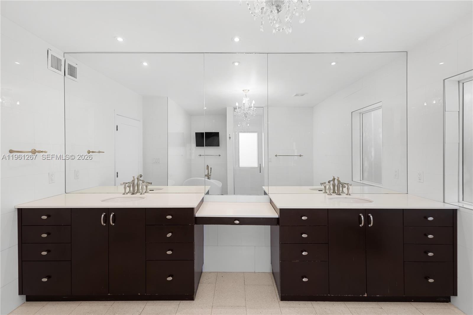 OAK HAVEN SUB SEC 3 - Residential