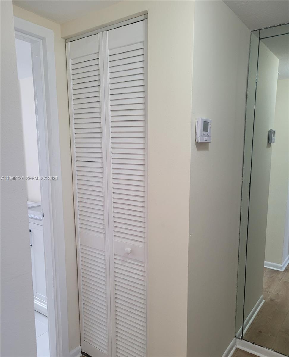 EL CONQUISTADOR NORTH CON - Residential