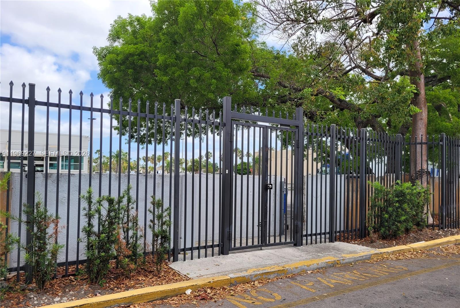 EL CONQUISTADOR NORTH CON - Residential