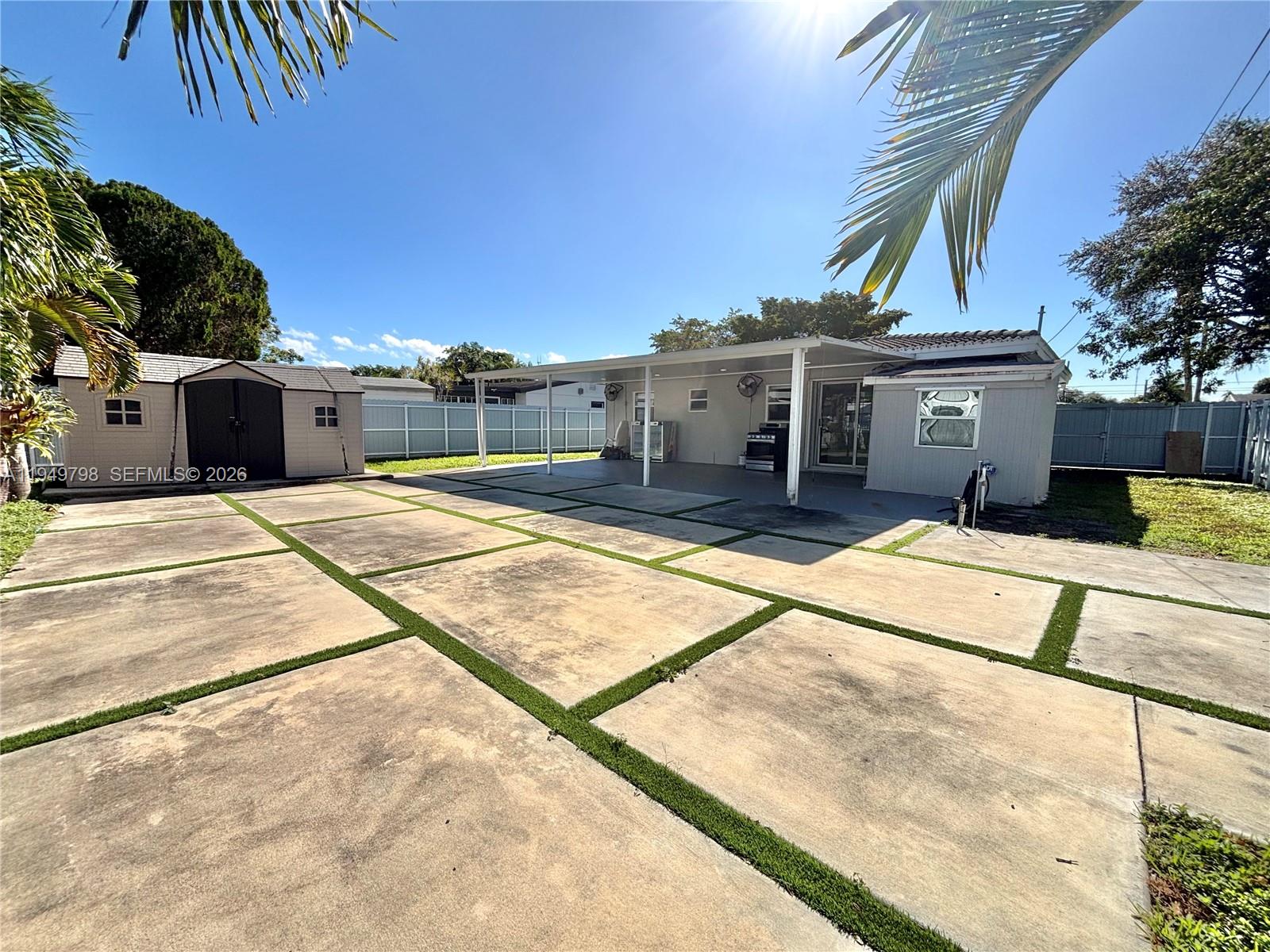 THIRD AMEND PLAT OF PORTI - Residential