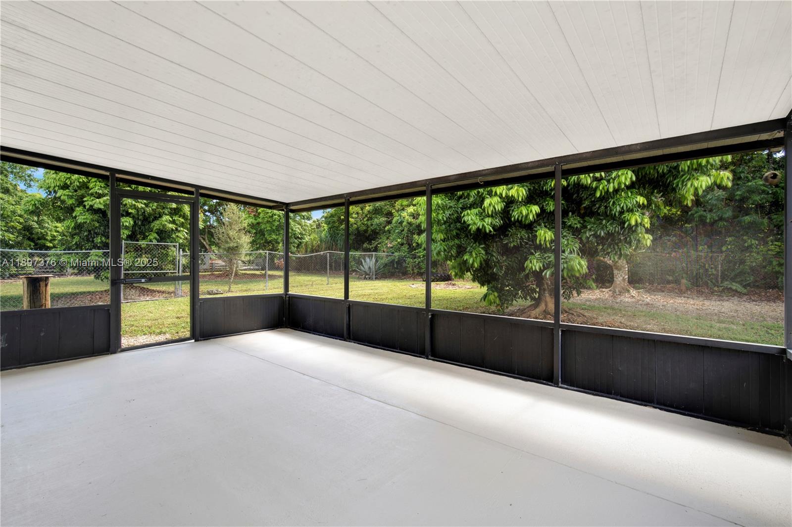 GERARDMERE ACRES - Residential