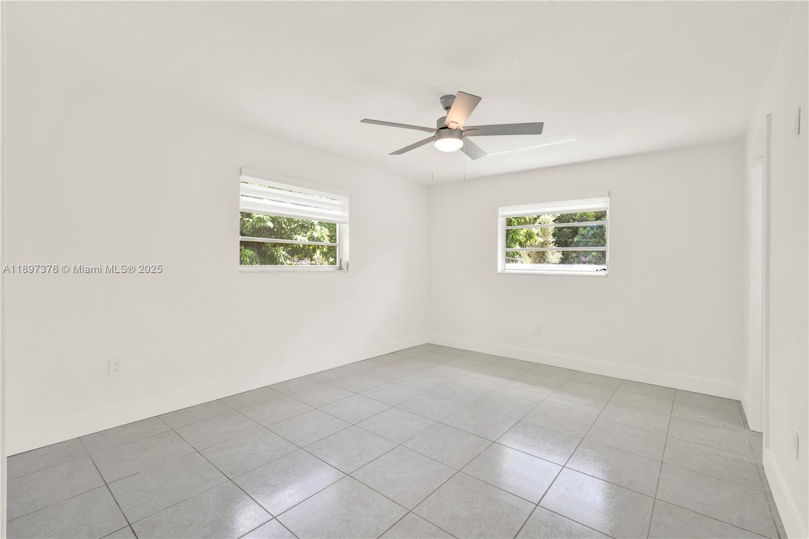 GERARDMERE ACRES - Residential