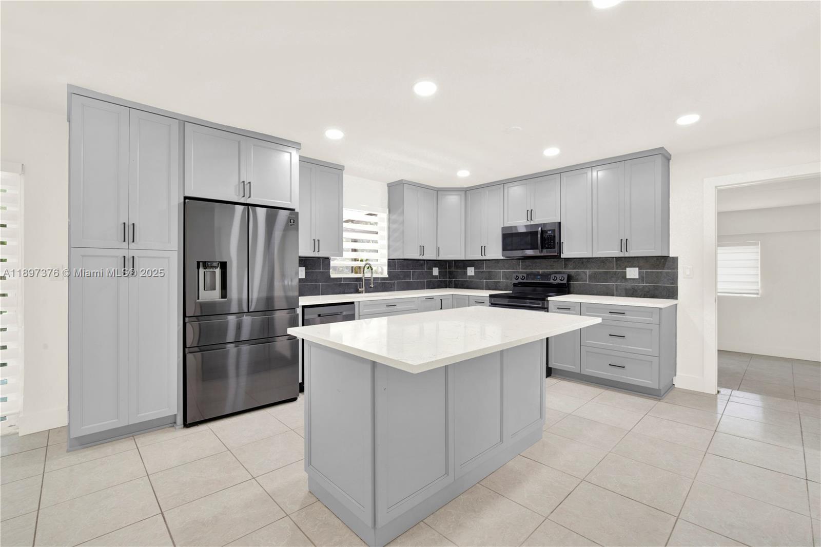 GERARDMERE ACRES - Residential