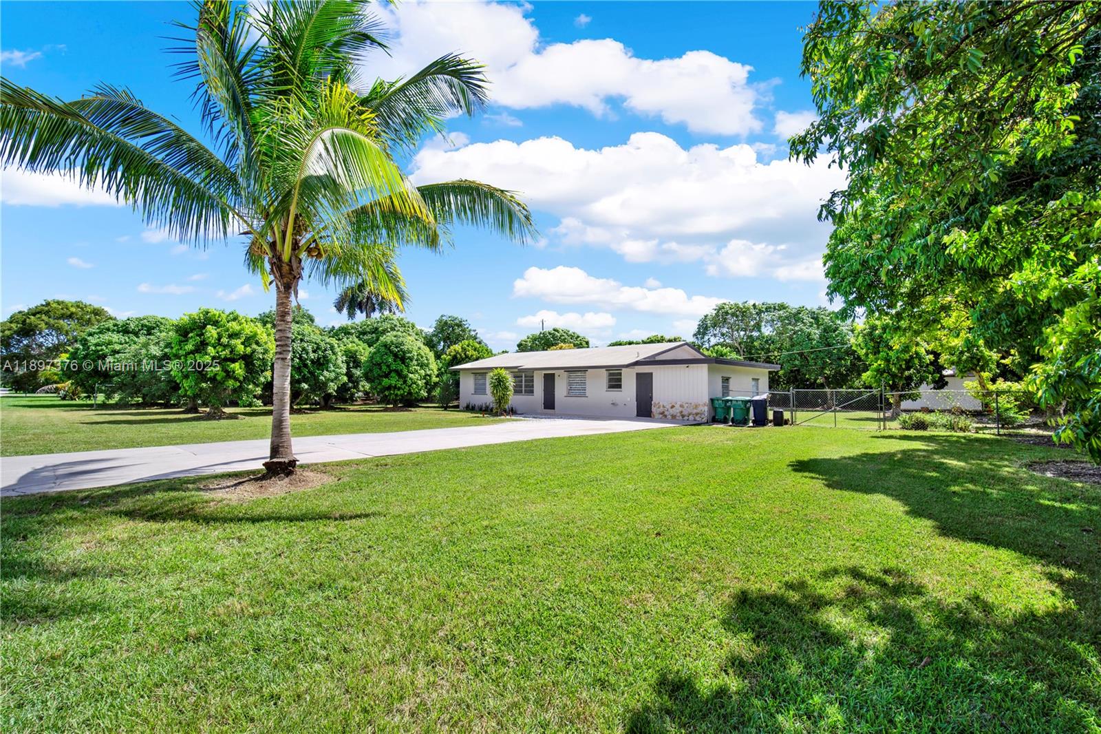 GERARDMERE ACRES - Residential
