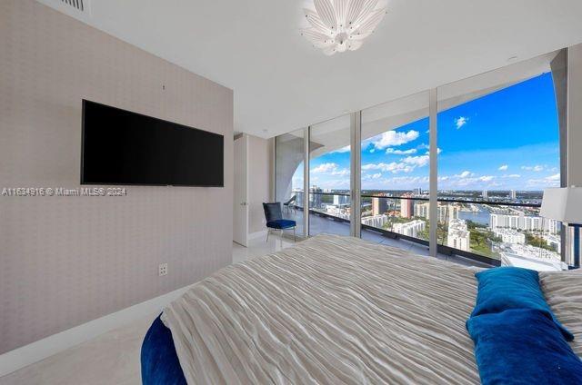 JADE SIGNATURE CONDO - Residential