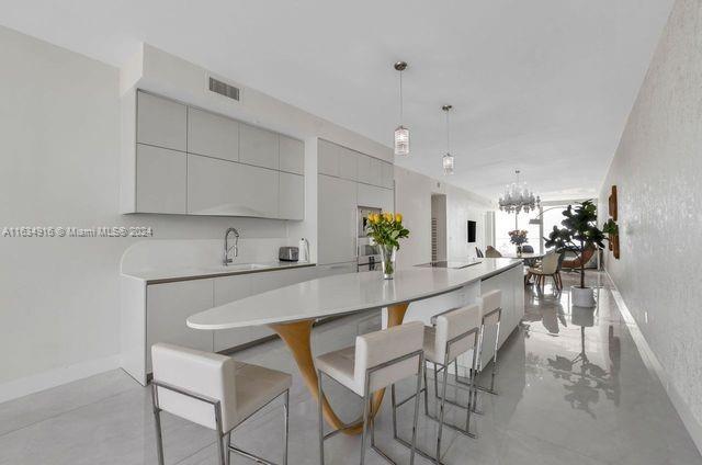 JADE SIGNATURE CONDO - Residential