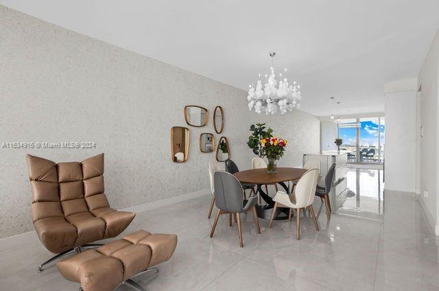 JADE SIGNATURE CONDO - Residential