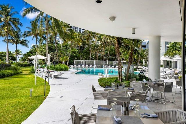 JADE SIGNATURE CONDO - Residential