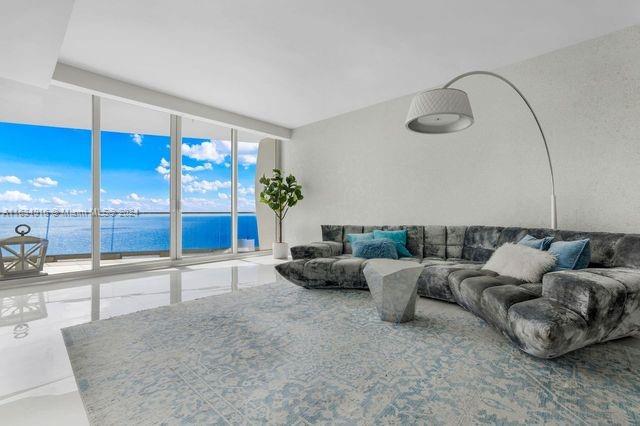 JADE SIGNATURE CONDO - Residential