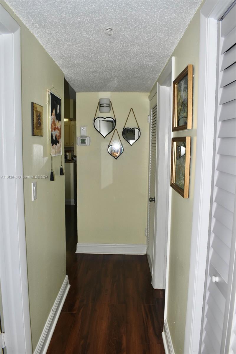 BEVERLY HILLS CONDO NUMBE - Residential