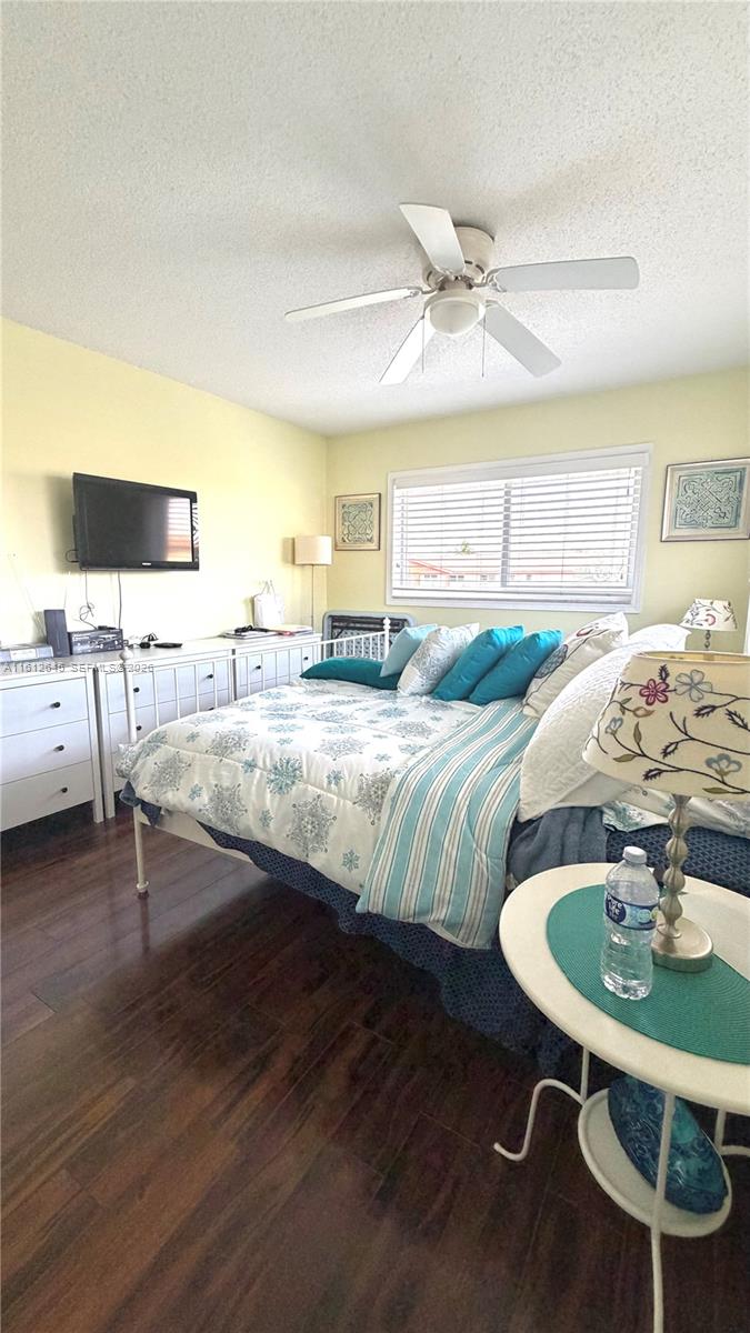 BEVERLY HILLS CONDO NUMBE - Residential