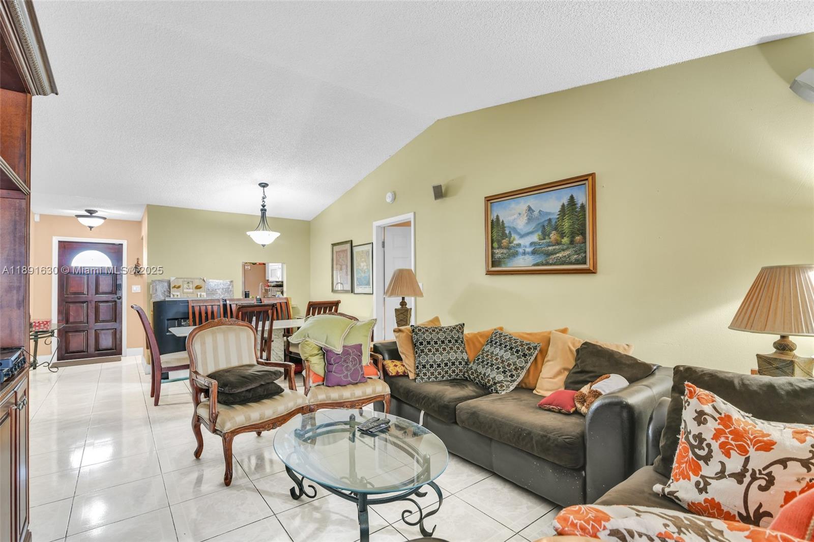 EDGEWATER PARK - Residential