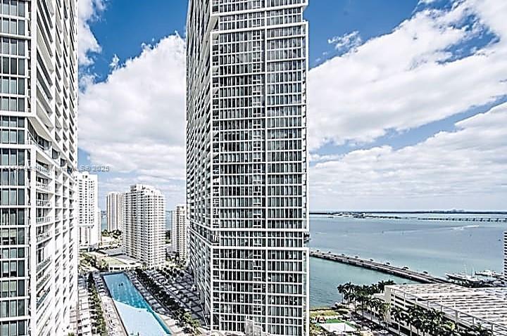 ICON BRICKELL CONDO NO 3 - Residential Lease