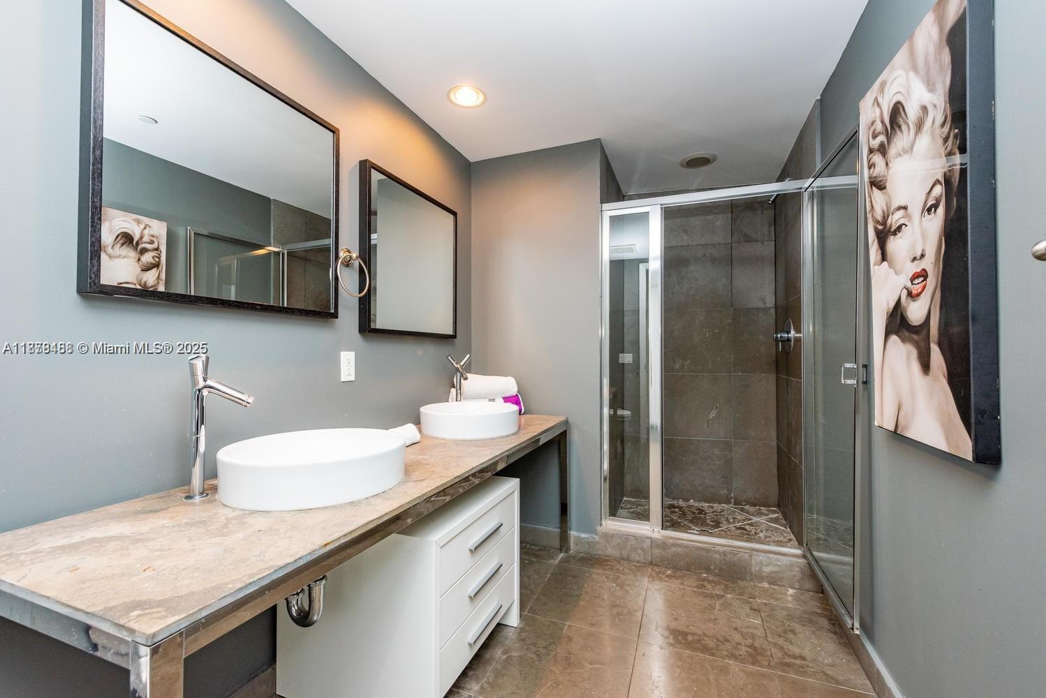 ICON BRICKELL CONDO NO 3 - Residential Lease