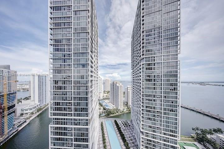 ICON BRICKELL CONDO NO 3 - Residential Lease
