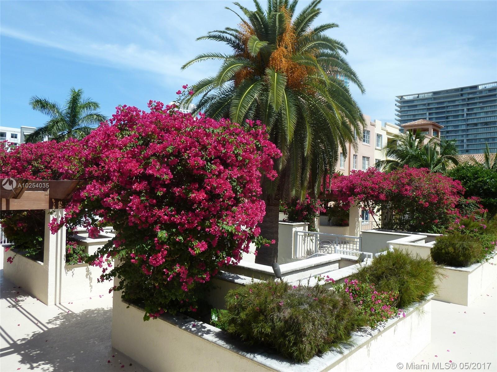 THE COURTS AT SOUTH BEACH - Residential Lease