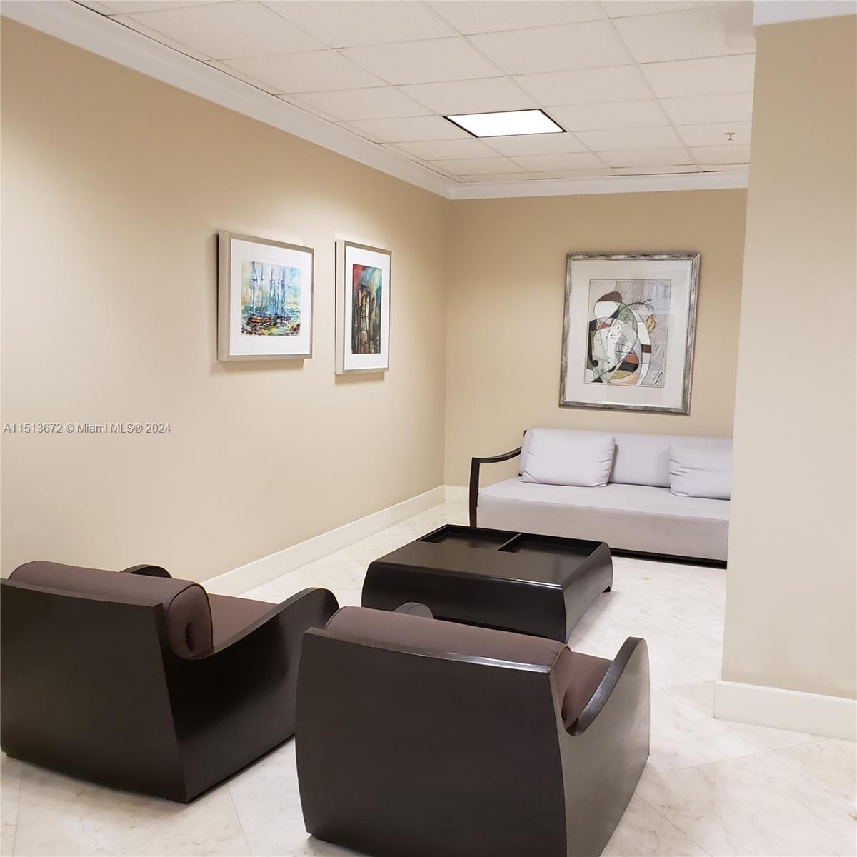 OCEANVIEW BUILDING B COND - Residential Lease