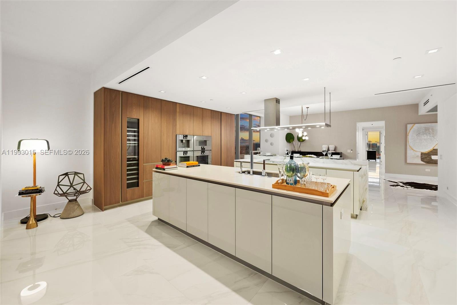 NORTH BISCAYNE BEACH AMEN - Residential