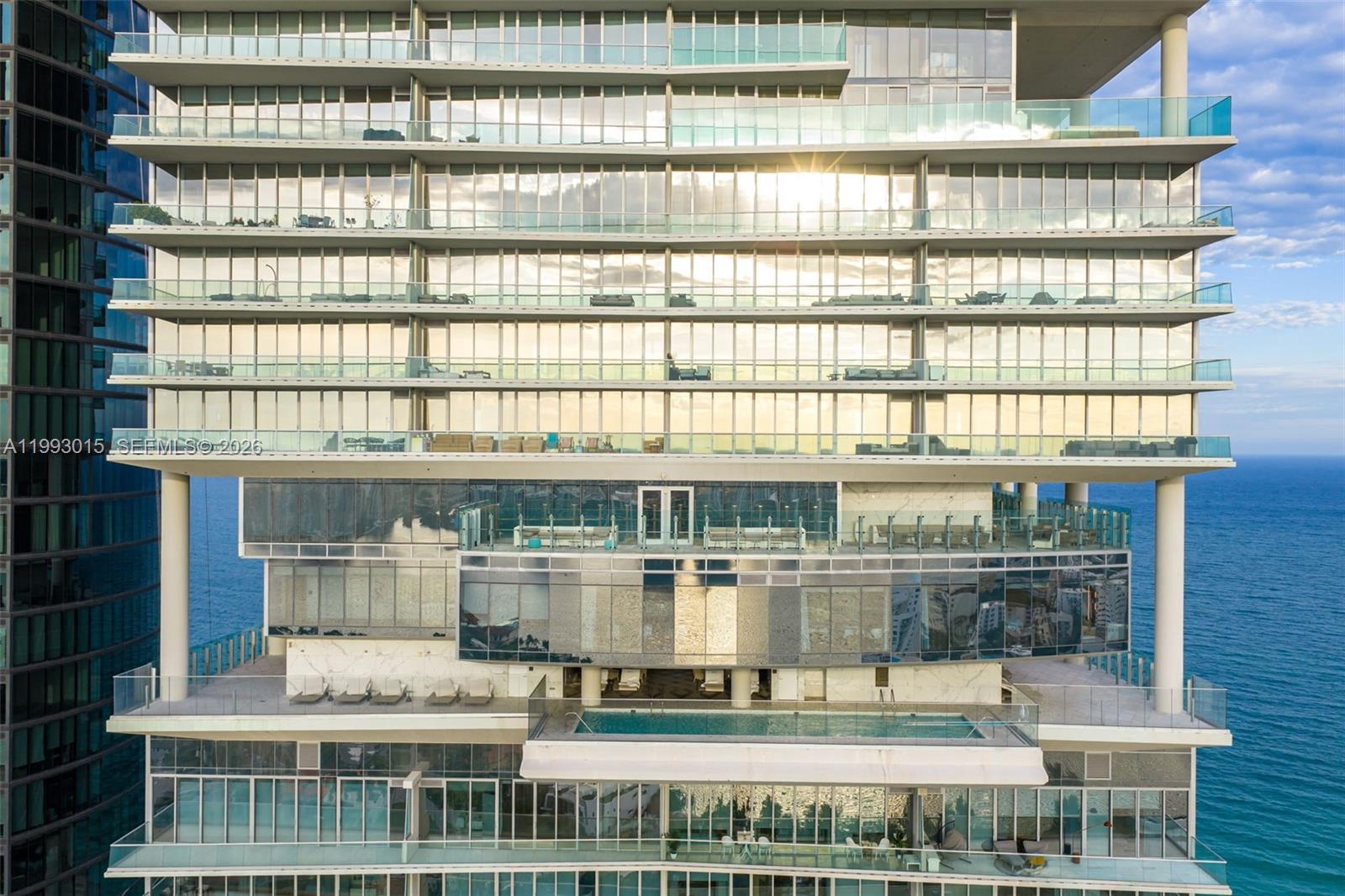 NORTH BISCAYNE BEACH AMEN - Residential